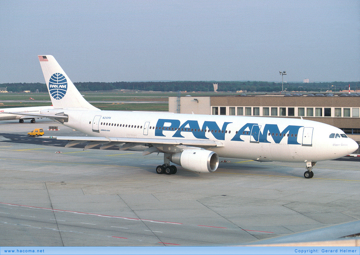 Photo of N210PA - Pan Am Clipper Dallas - Frankfurt International Airport - May 16, 1985