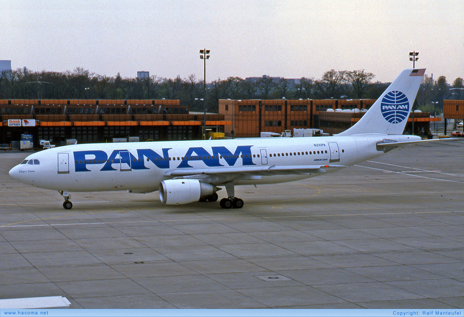 Photo of N210PA - Pan Am Clipper Dallas - Berlin-Tegel Airport - May 1985