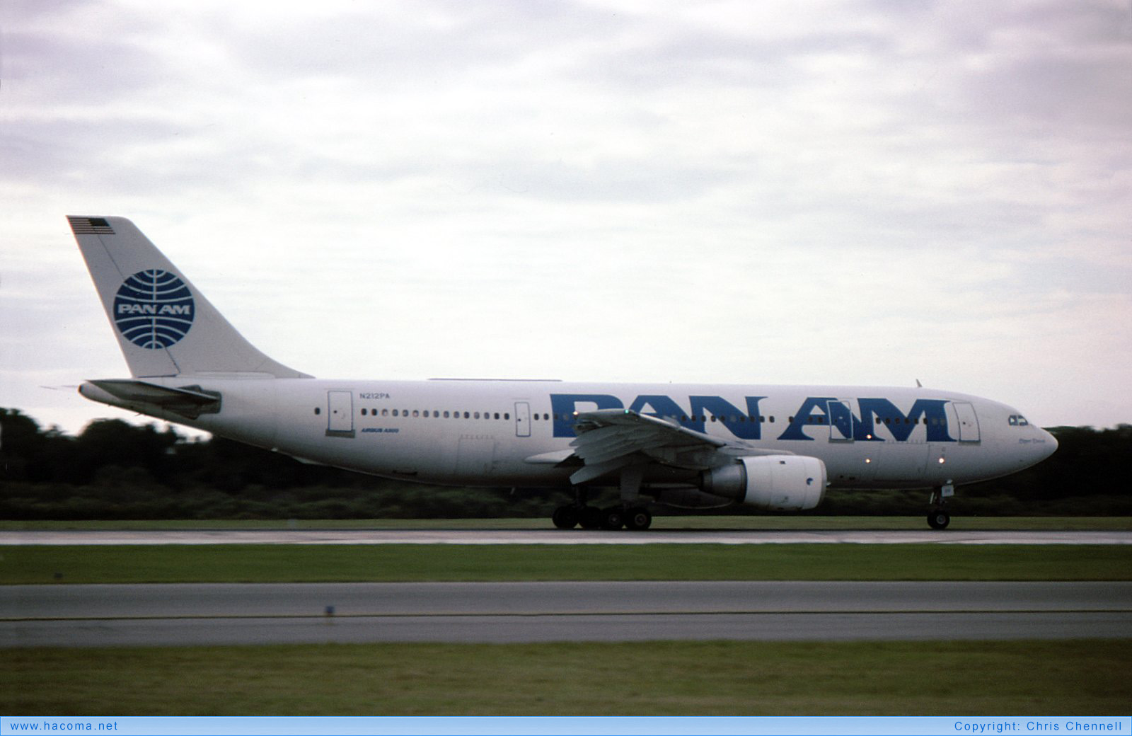 Photo of N212PA - Pan Am Clipper Detroit - Tampa International Airport - Oct 30, 1989