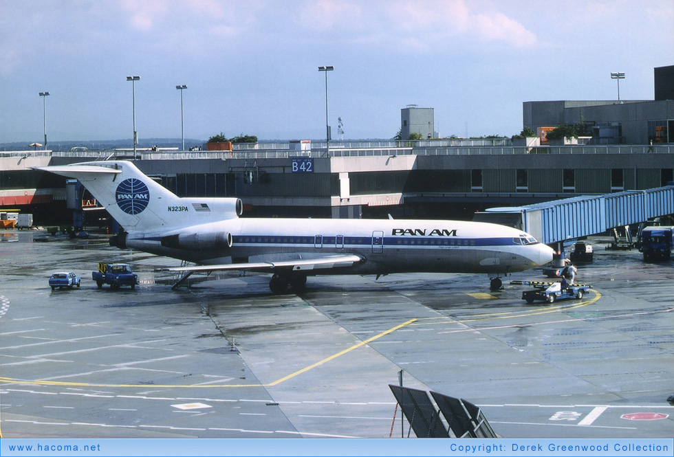 Photo of N323PA - Pan Am Clipper Frankfurt / Sam Houston / Stuttgart / Star of Peace / Schraeger Otto / Langer Lulatsch - Frankfurt International Airport