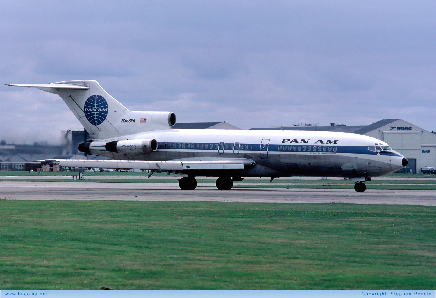 Photo of N358PA - Pan Am Clipper David Crockett / Berlin / Wucht­brumme / Flotte Motte - London Heathrow Airport - Aug 30, 1971