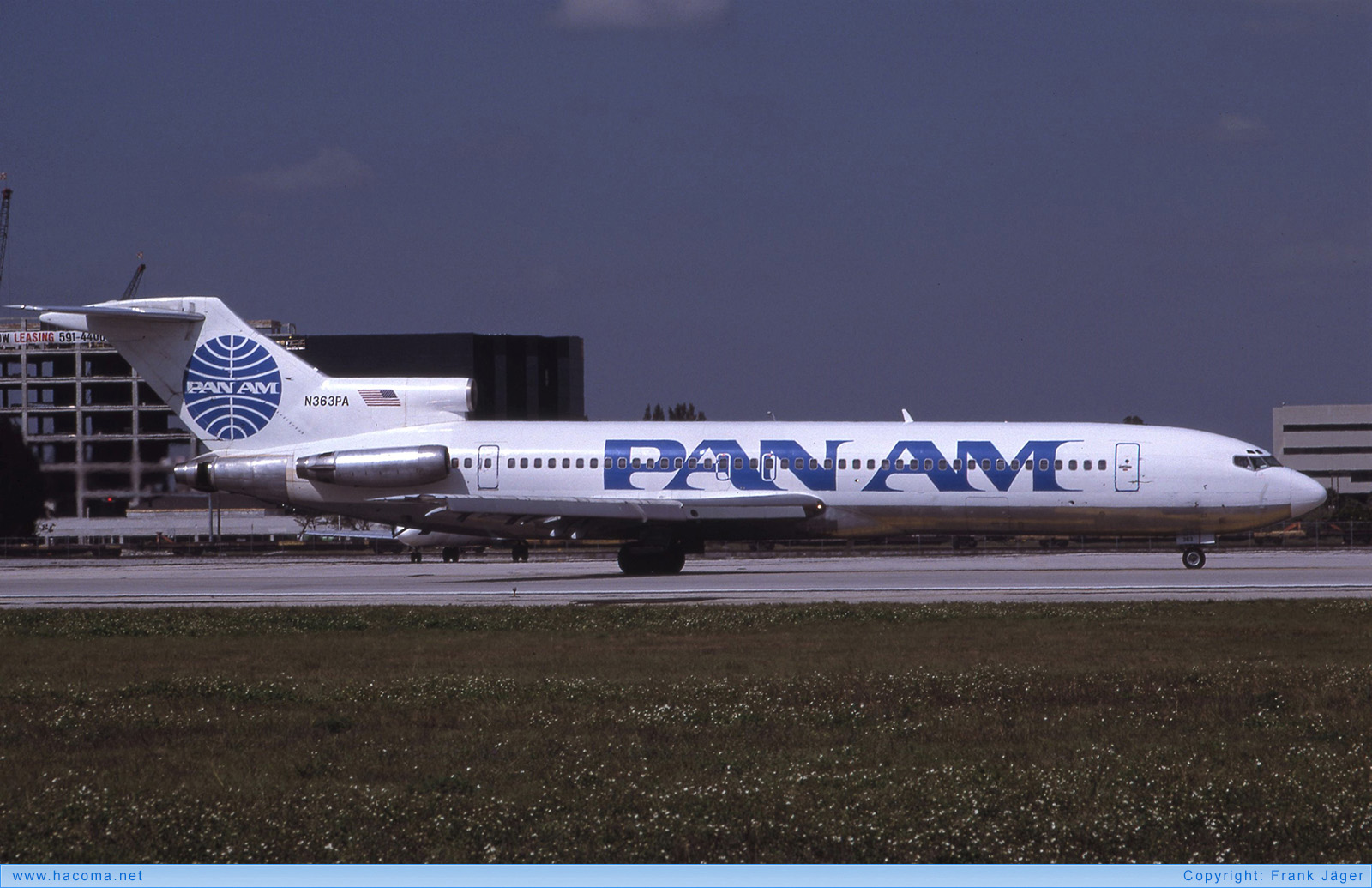 Foto von N363PA - Pan Am Clipper Racer - Miami International Airport - 10.02.1987