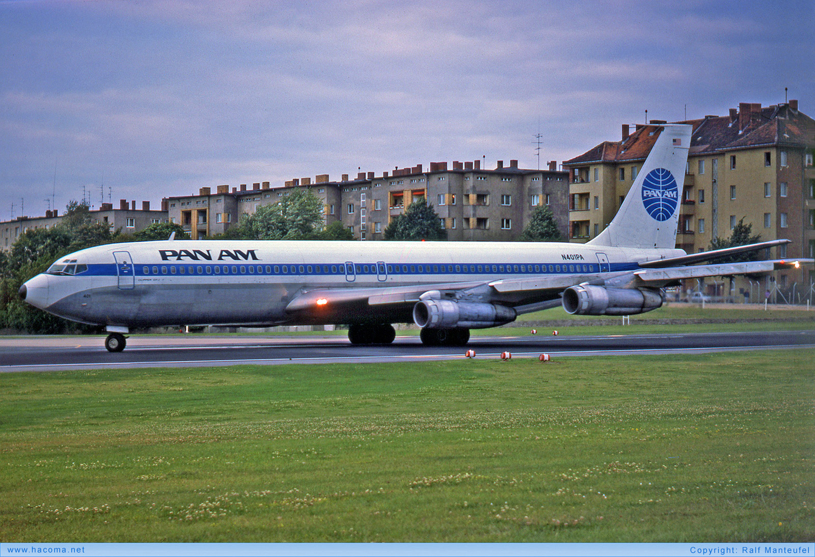 Photo of N401PA - Pan Am Clipper Dauntless / Antilles - Berlin Tempelhof Airport - Jul 1978