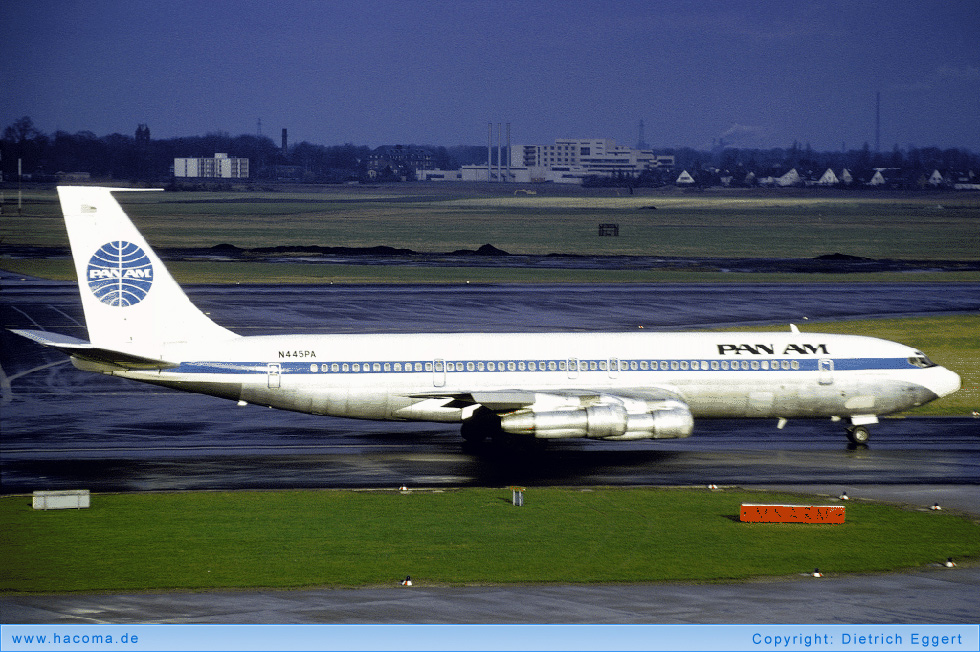 Photo of N445PA - Pan Am Clipper Archer - Dusseldorf Airport - Nov 1975