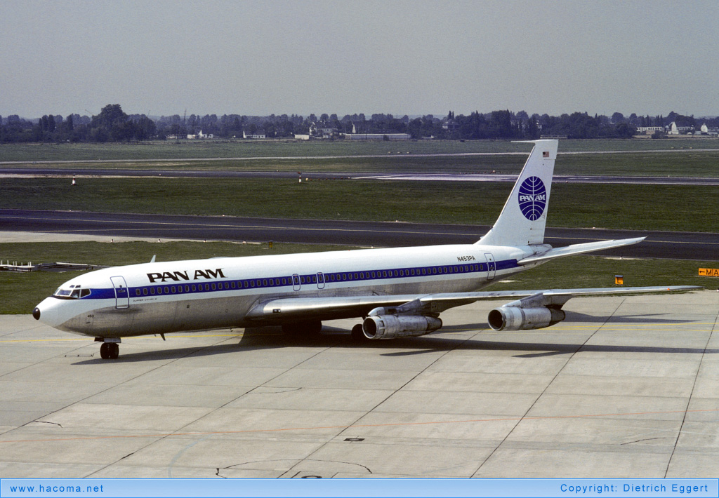 Photo of N453PA - Pan Am Clipper Universe / Falcon - Dusseldorf Airport - Aug 1977