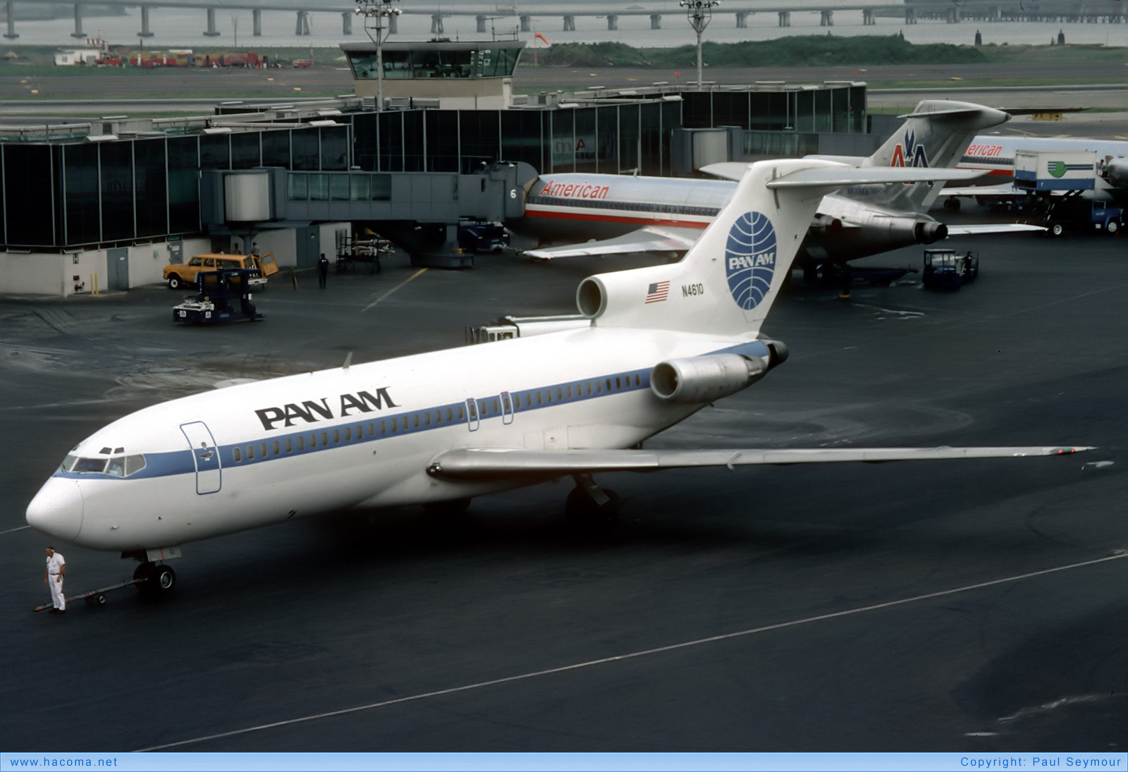 Foto von N4610 - Pan Am Clipper Pathfinder - LaGuardia Airport - 12.08.1980