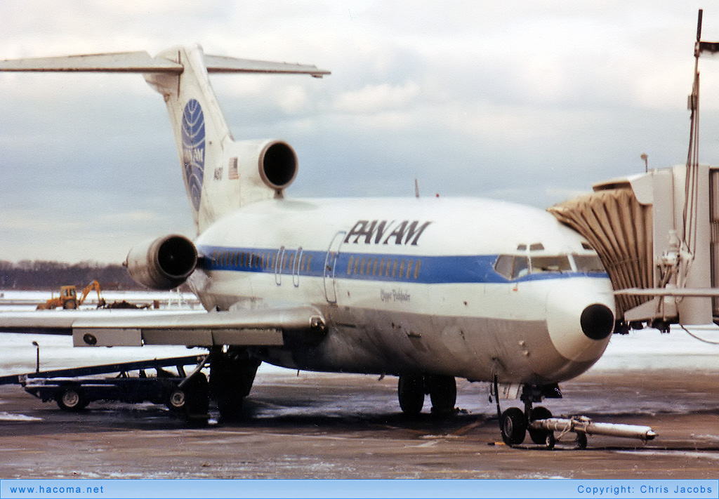 Foto von N4610 - Pan Am Clipper Pathfinder - Cleveland Hopkins International Airport - 1980
