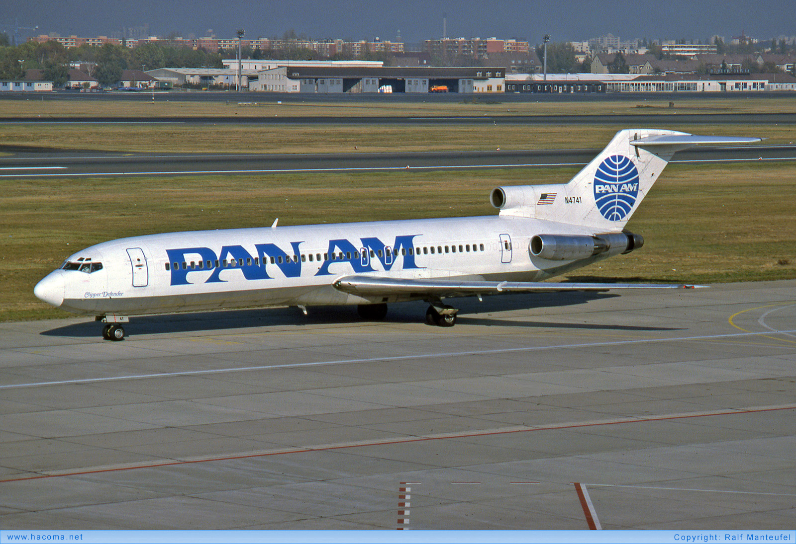 Photo of N4741 - Pan Am Clipper Defender - Berlin-Tegel Airport - Oct 24, 1990