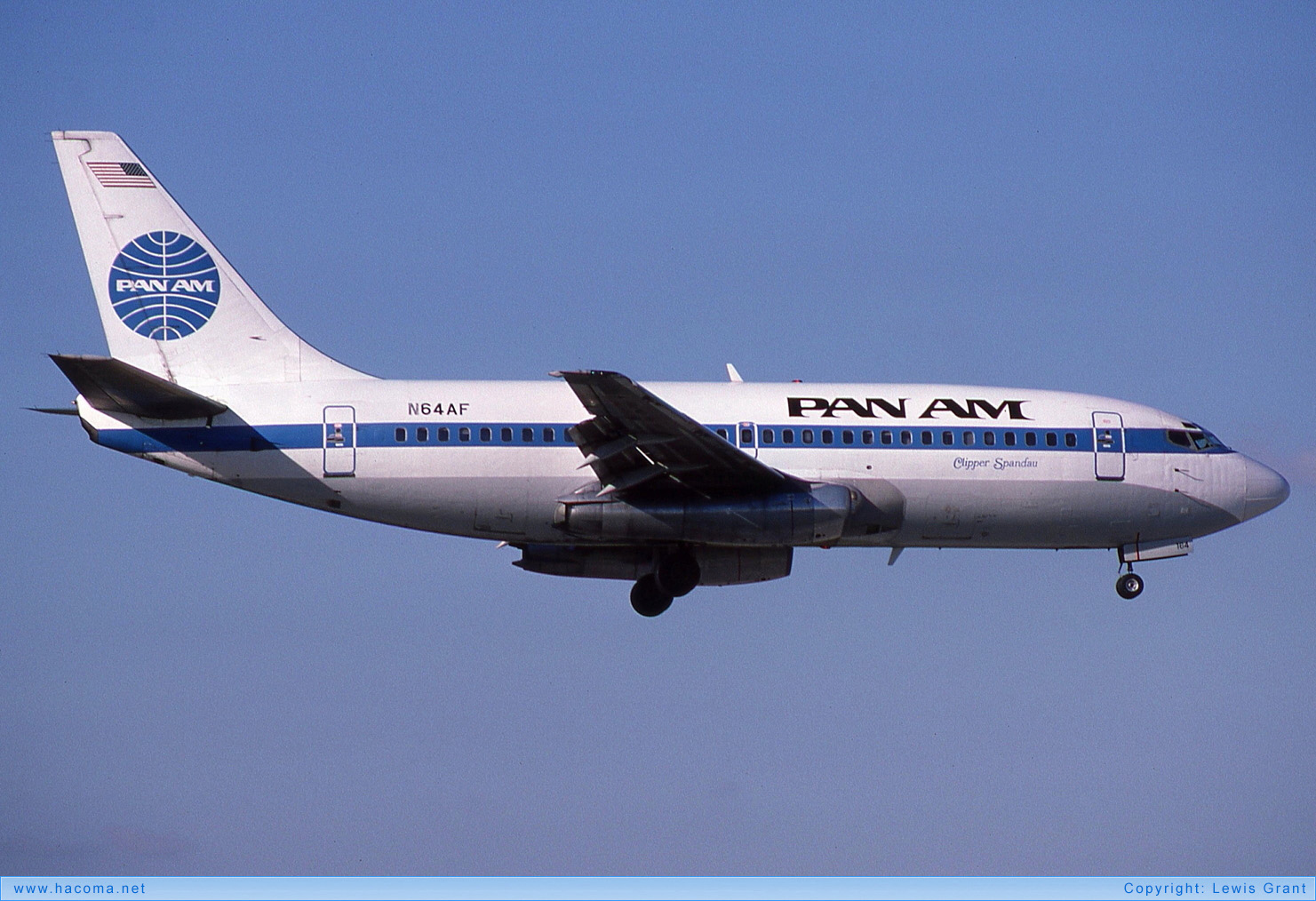 Foto von N64AF - Pan Am Clipper Spandau / San Diego / Morning Glory - Miami International Airport - 21.11.1987