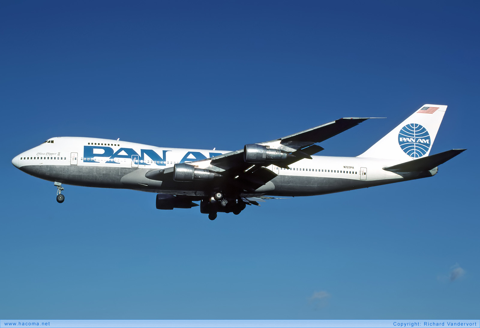 Foto von N723PA - Pan Am Clipper Fleetwing / China Clipper II / Hawaii  - London Heathrow Airport - 05.1990