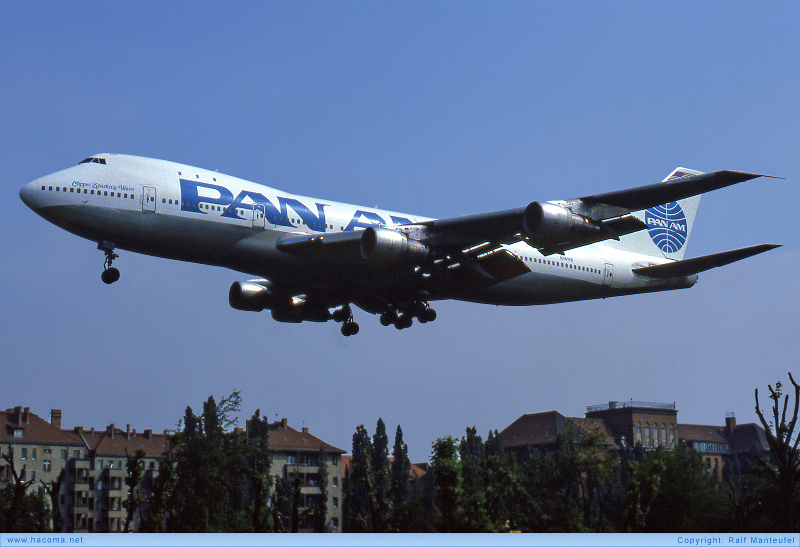 Photo of N741PA - Pan Am Clipper Kit Carson / Sparking Wave / Special Olympian - Berlin Tempelhof Airport - Jun 1987