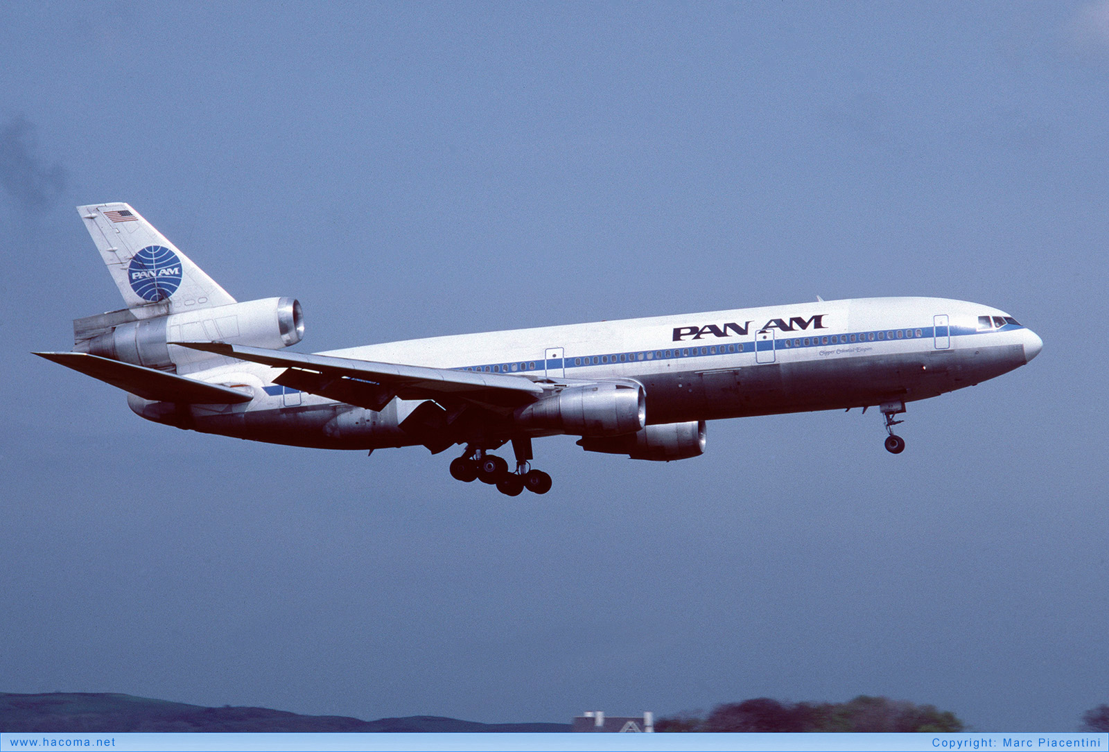 Foto von N83NA - Pan Am Clipper Celestial Empire - Flughafen Glasgow-Prestwick - 1983